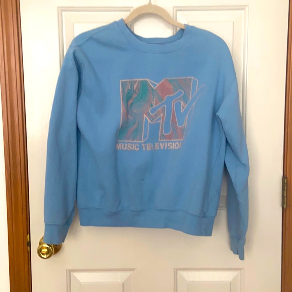 mtv trendy crew neck